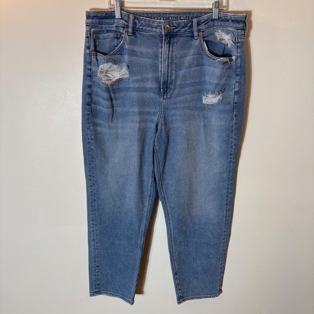 American Eagle Mom Straight Jean Size 18 Medium Blue